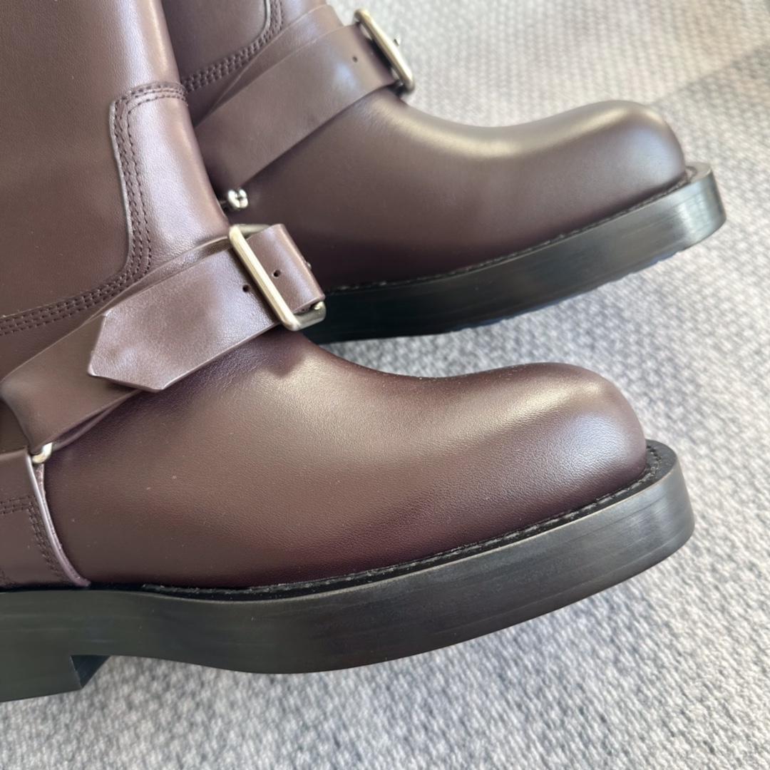 Burberry Leather Saddle Low Boots - DesignerGu