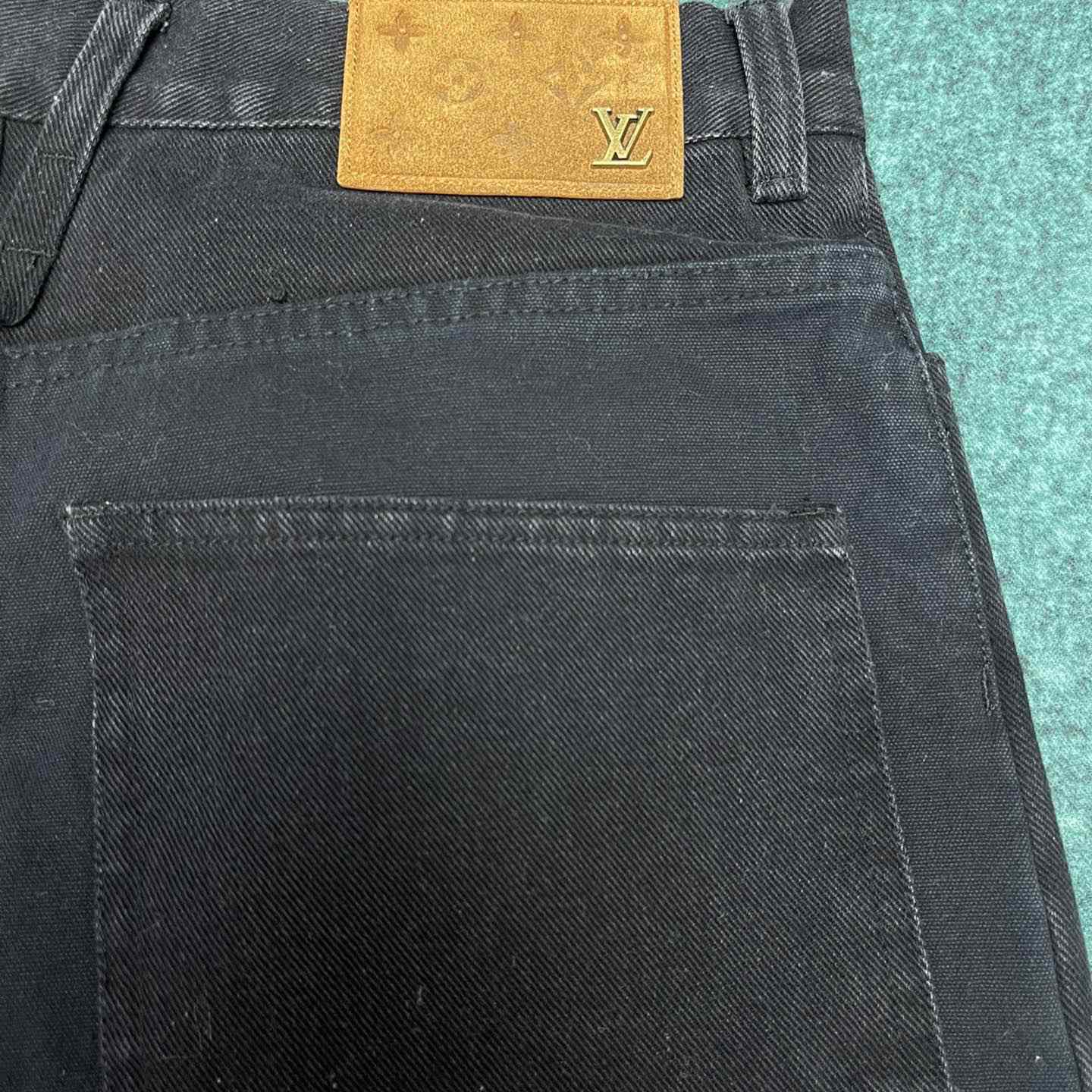 Louis Vuitton Denim Workwear Pants - DesignerGu