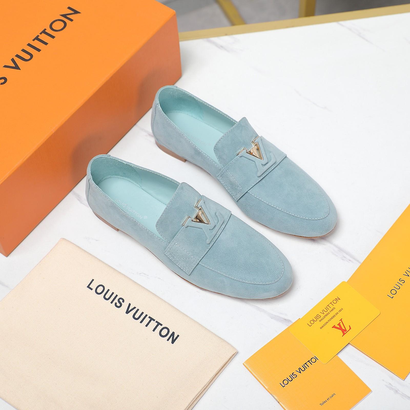 Louis Vuitton LV Capri Loafer - DesignerGu