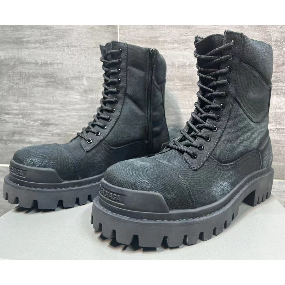 Balenciaga Men's Combat Strike 20mm Boot - DesignerGu