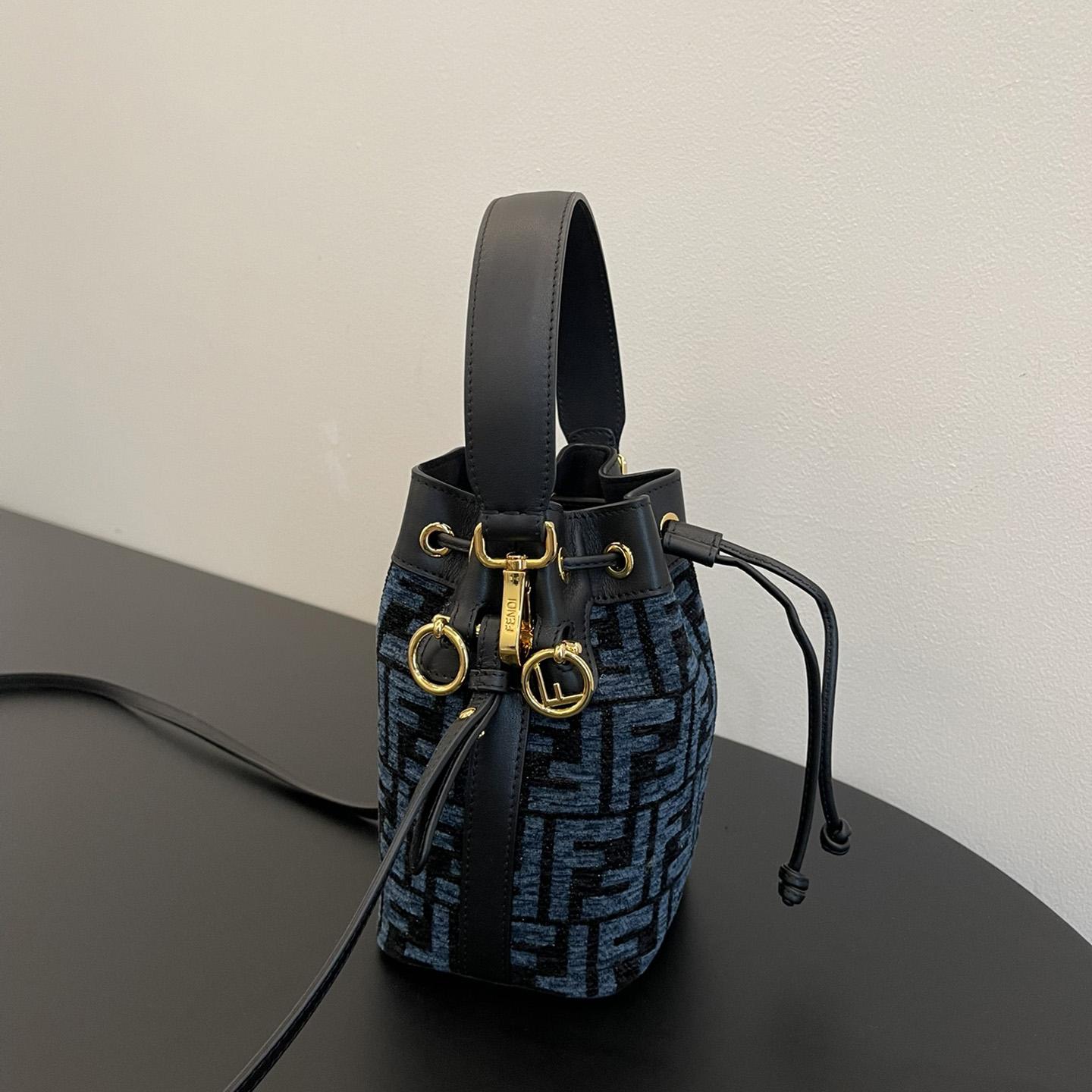 Fendi Mon Tresor Mini Bucket Bag (18-12-10cm) - DesignerGu