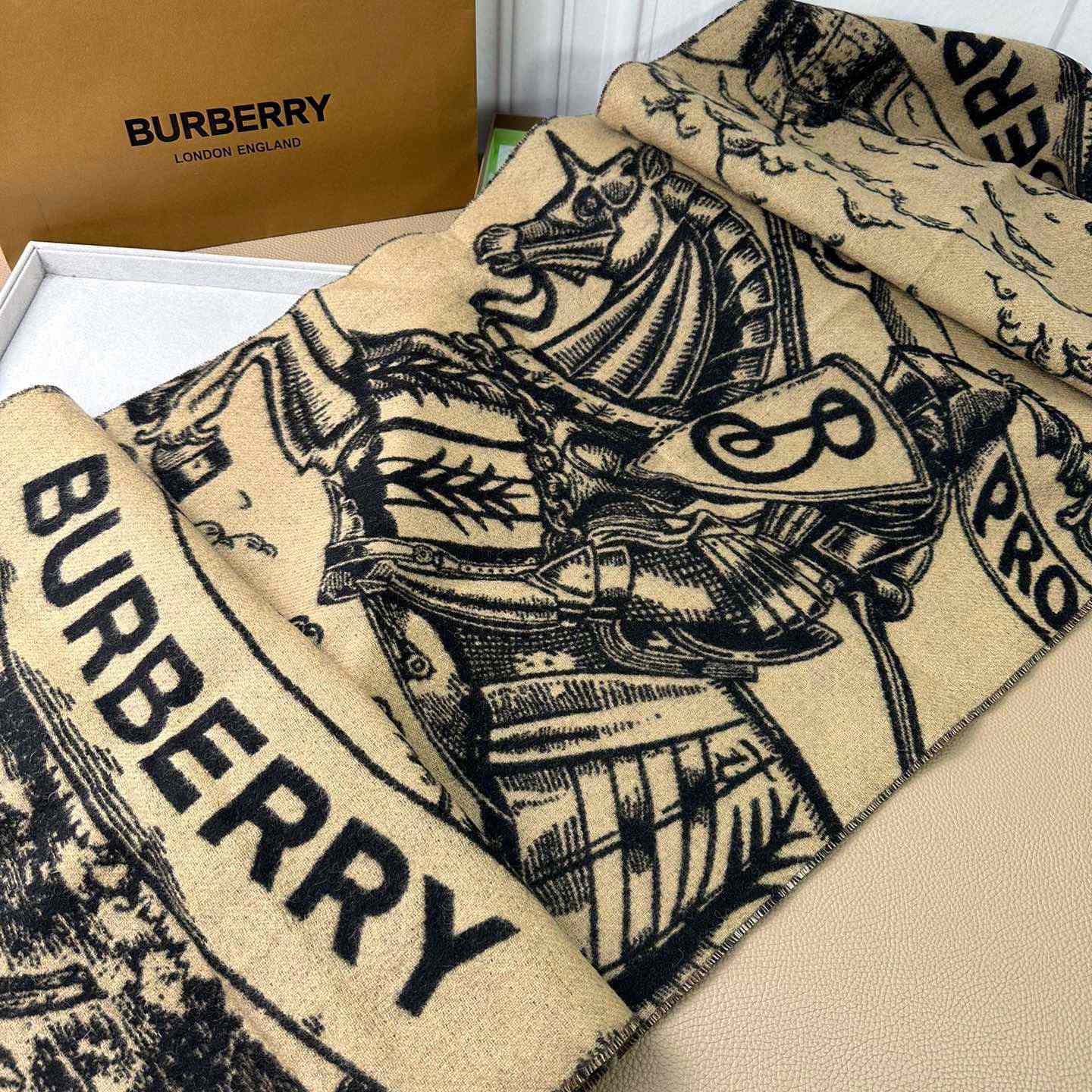 Burberry EKD Cashmere Reversible Scarf - DesignerGu