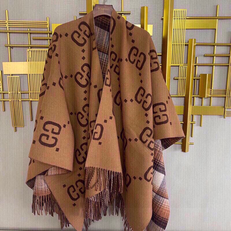 Gucci Reversible Poncho - DesignerGu