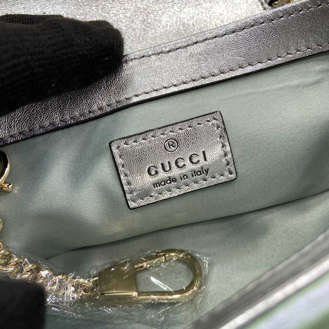 Gucci GG Marmont Super Mini Bag - DesignerGu