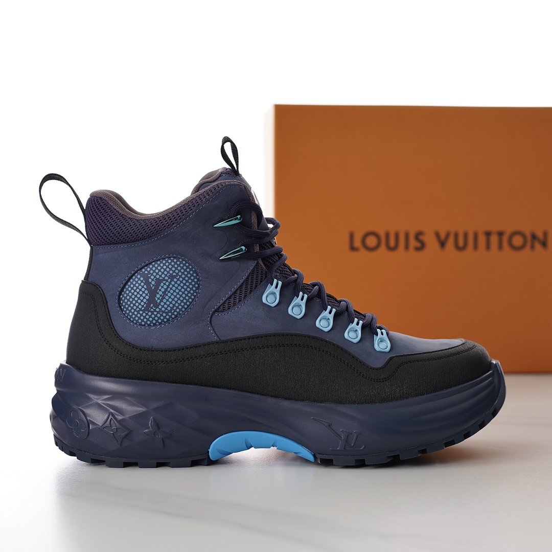 Louis Vuitton LV Discovery Ankle Boot   - DesignerGu