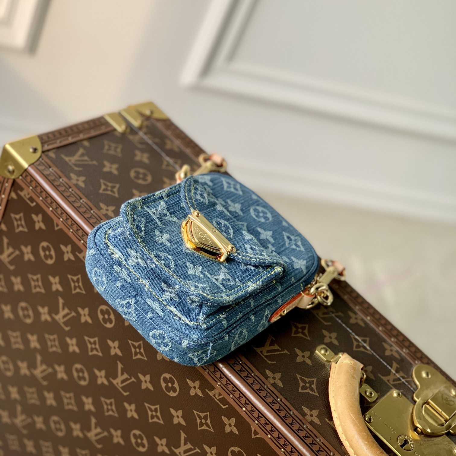 Louis Vuitton Fairfax Pochette    M82948 - DesignerGu