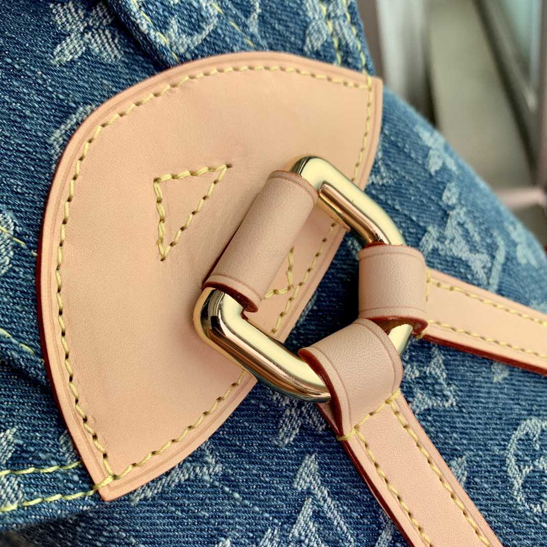 Louis Vuitton Venice    M46836 - DesignerGu