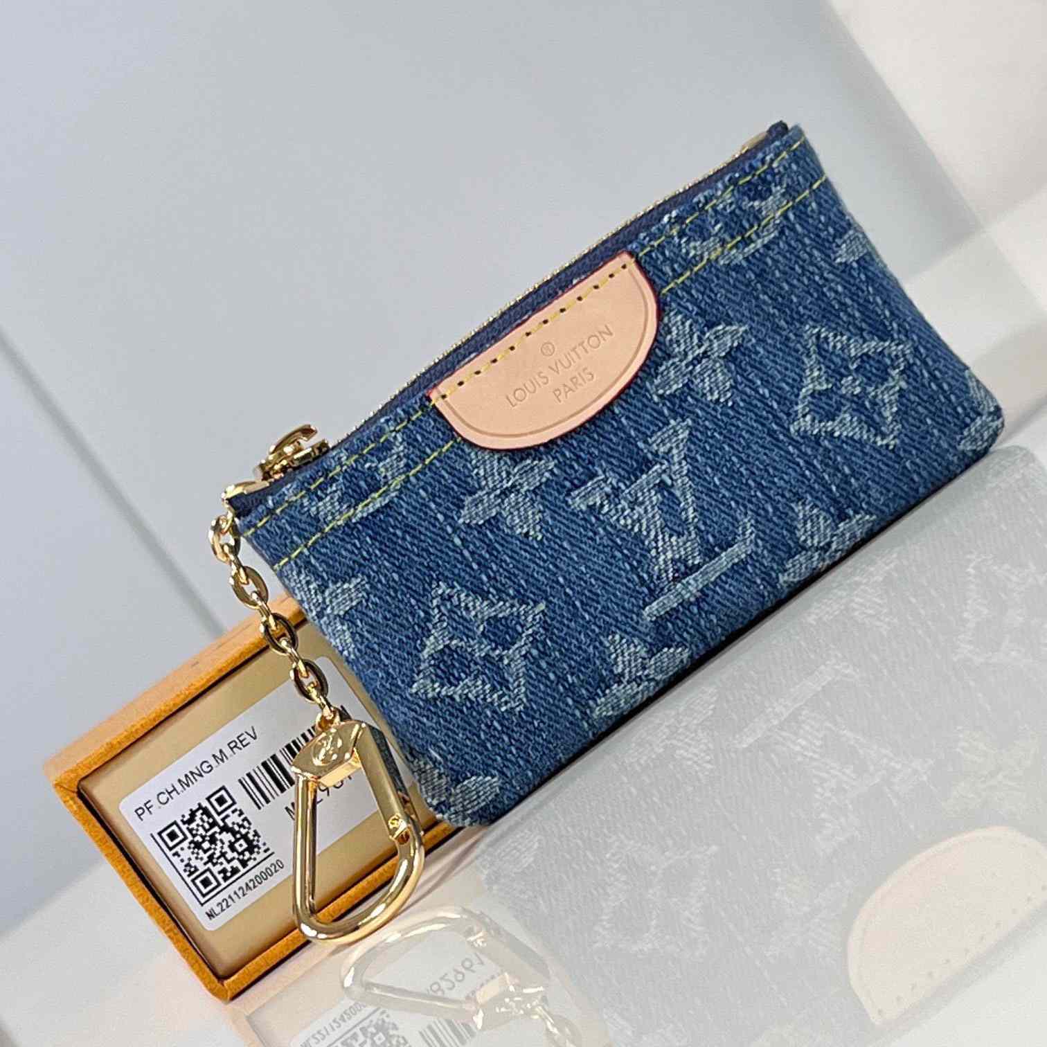 Louis Vuitton Key Pouch   M82961 - DesignerGu