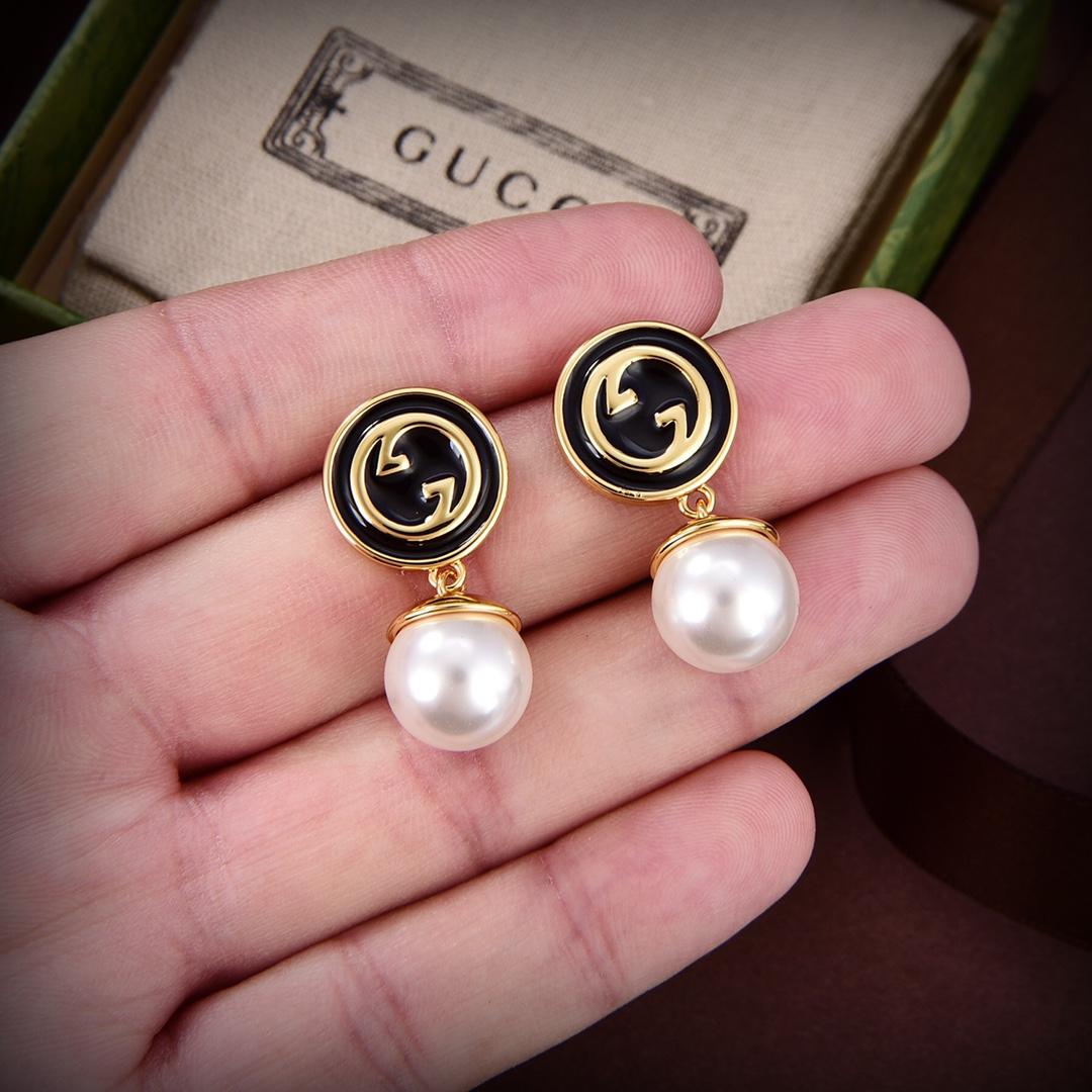 Gucci Blondie Pearl Earrings - DesignerGu