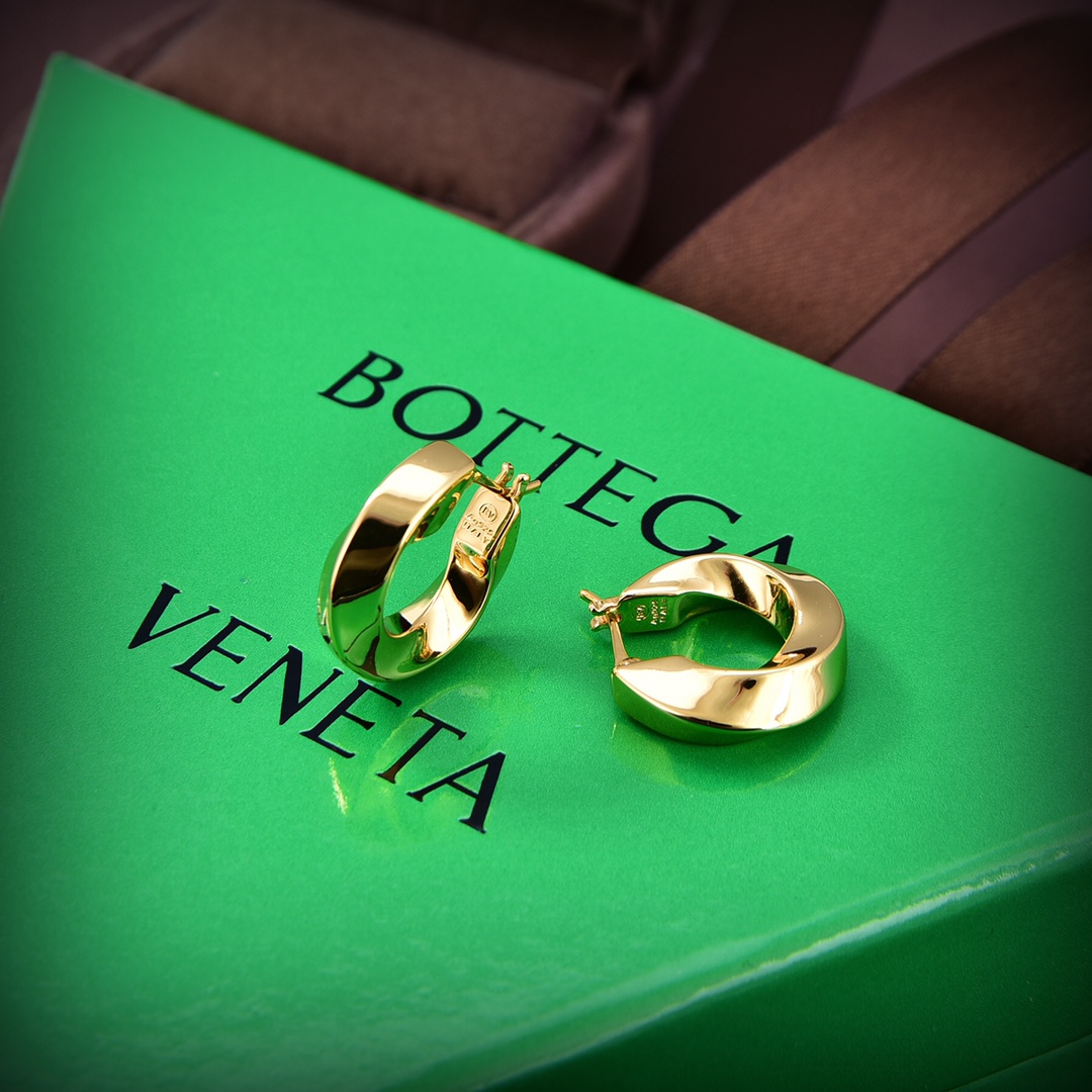 Bottega Veneta Twist Hoop Earrings - DesignerGu