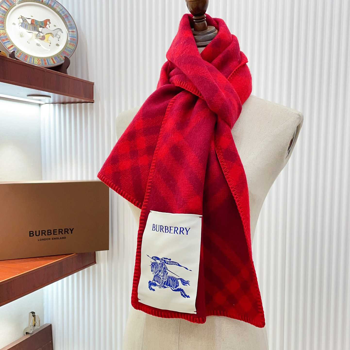 Burberry Check Wool Scarf - DesignerGu