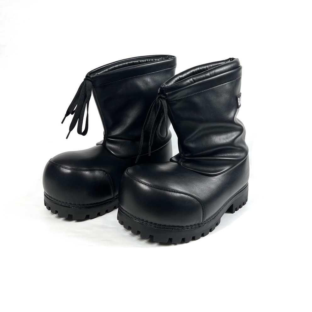 Balenciaga Alaska High Boot In Black - DesignerGu