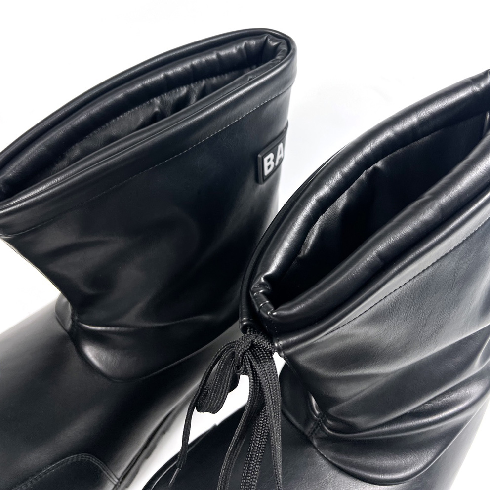 Balenciaga Alaska High Boot In Black - DesignerGu