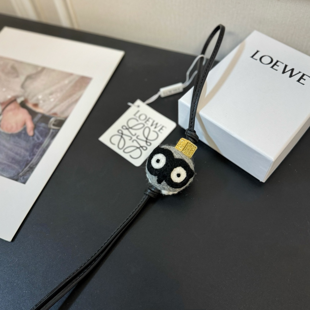 Loewe Owl charm In Felt And Calfskin - DesignerGu