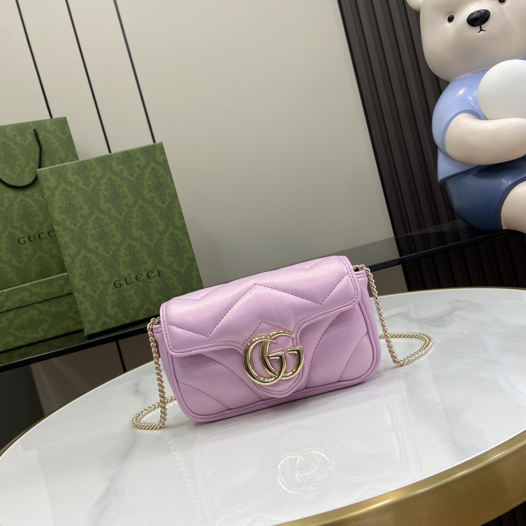 Gucci GG Marmont Super Mini Bag - DesignerGu