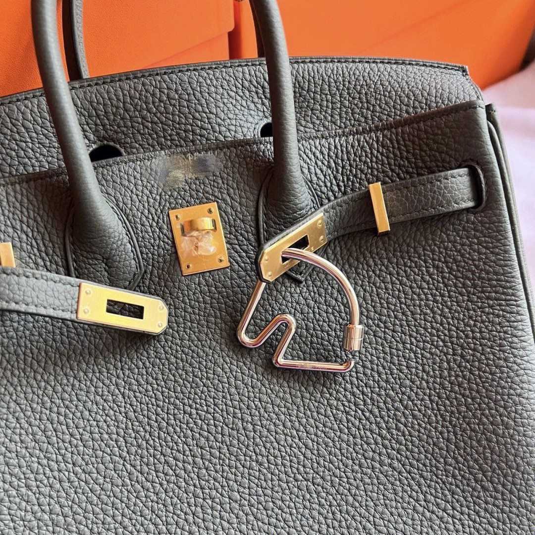 Hermes Cheval Key Ring - DesignerGu