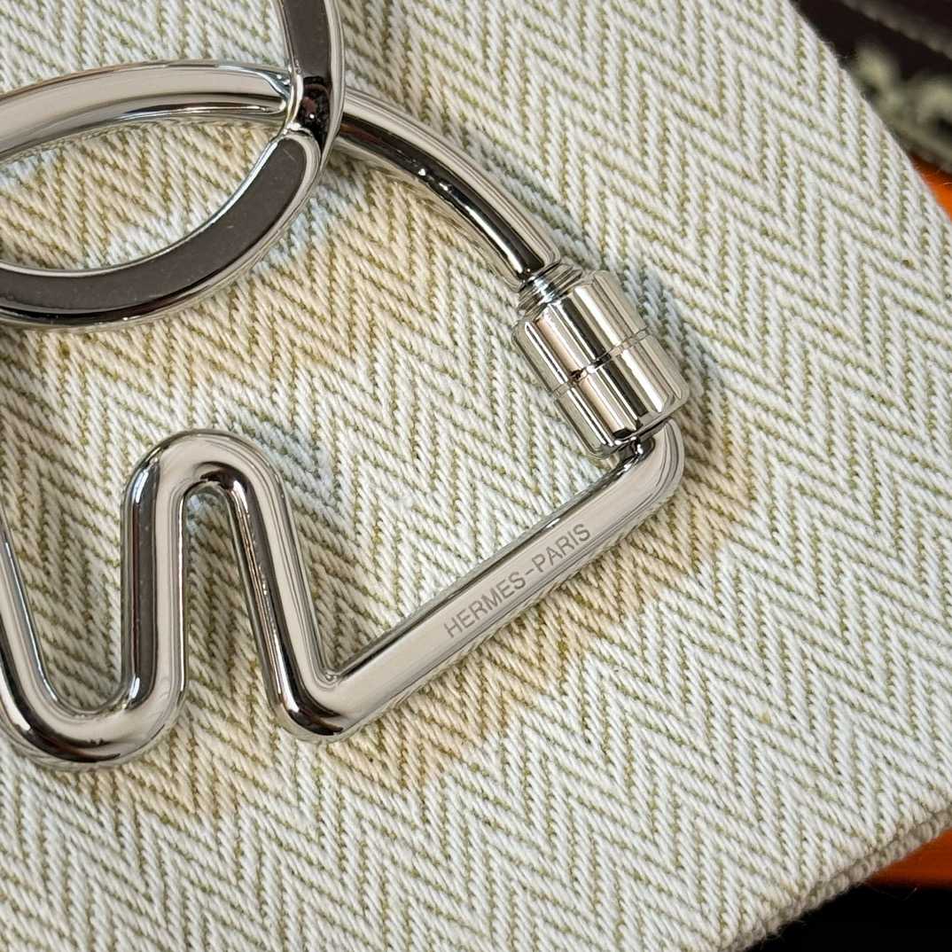 Hermes Cheval Key Ring - DesignerGu