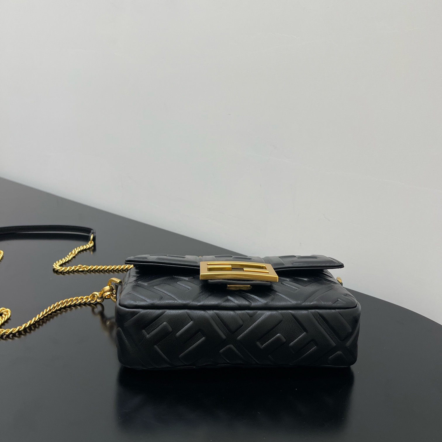 Fendi Baguette Black Leather Bag - DesignerGu