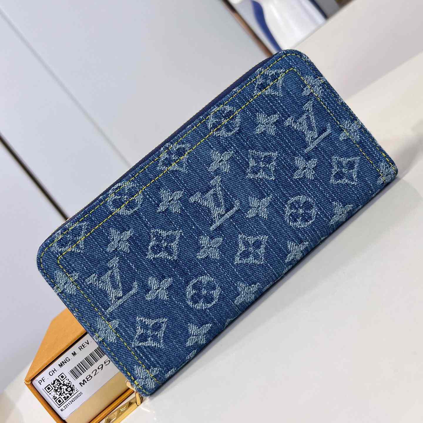 Louis Vuitton Zippy Wallet   M82958 - DesignerGu