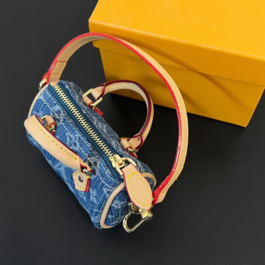 Louis Vuitton Micro Speedy Bag Charm   M01701 - DesignerGu