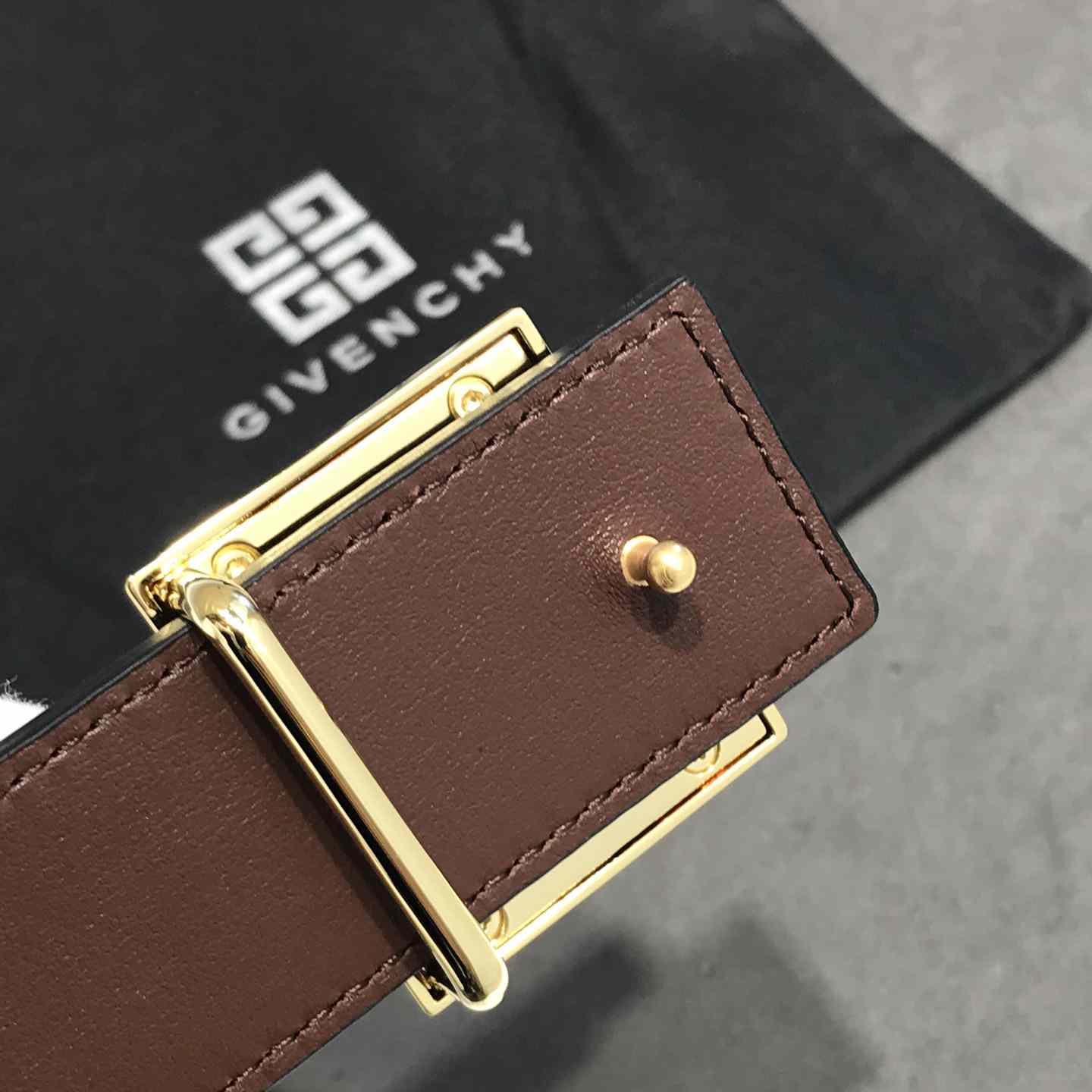 Givenchy 4G Reversible Belt In Leather  - DesignerGu