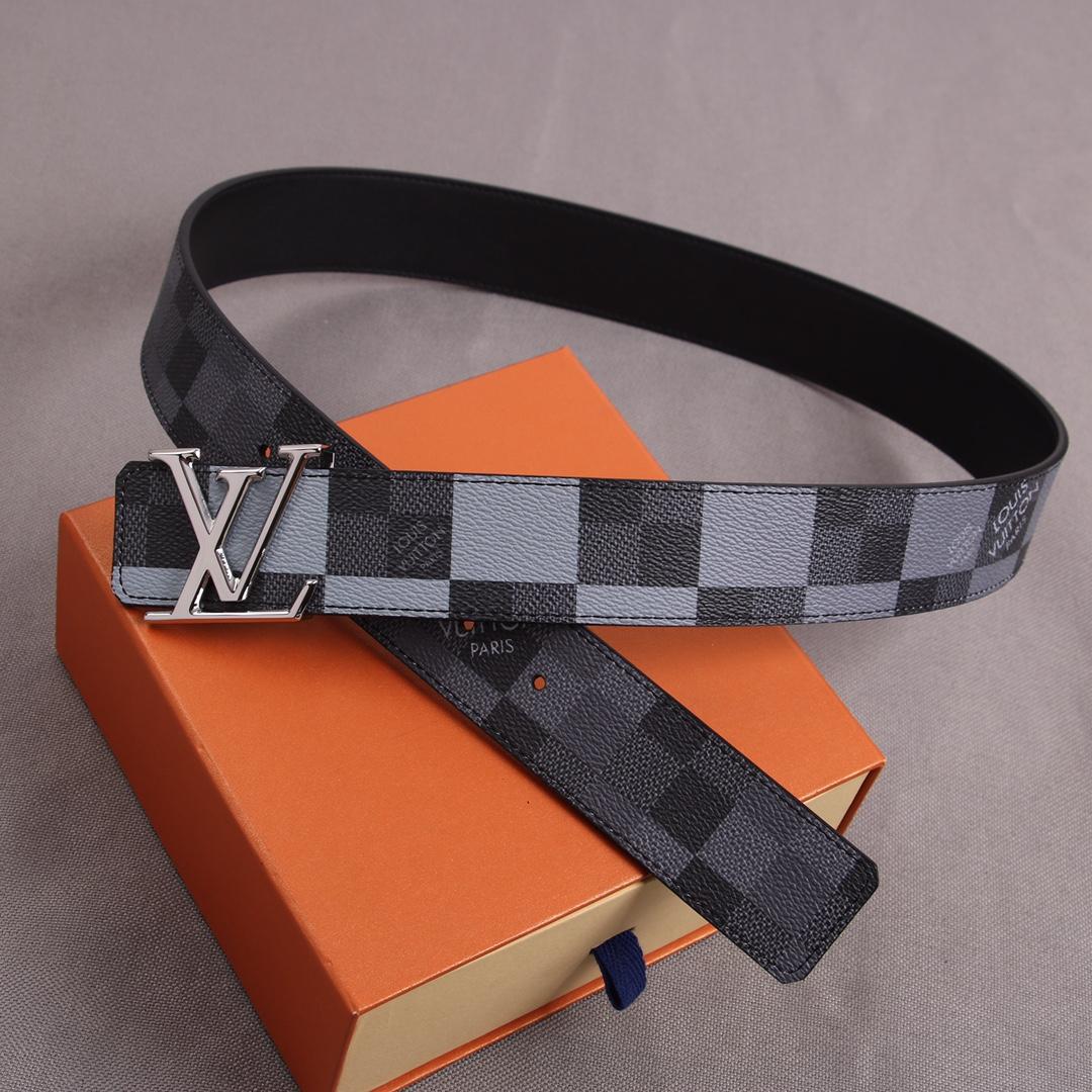 Louis Vuitton Reversible Belt LV Initiales - DesignerGu