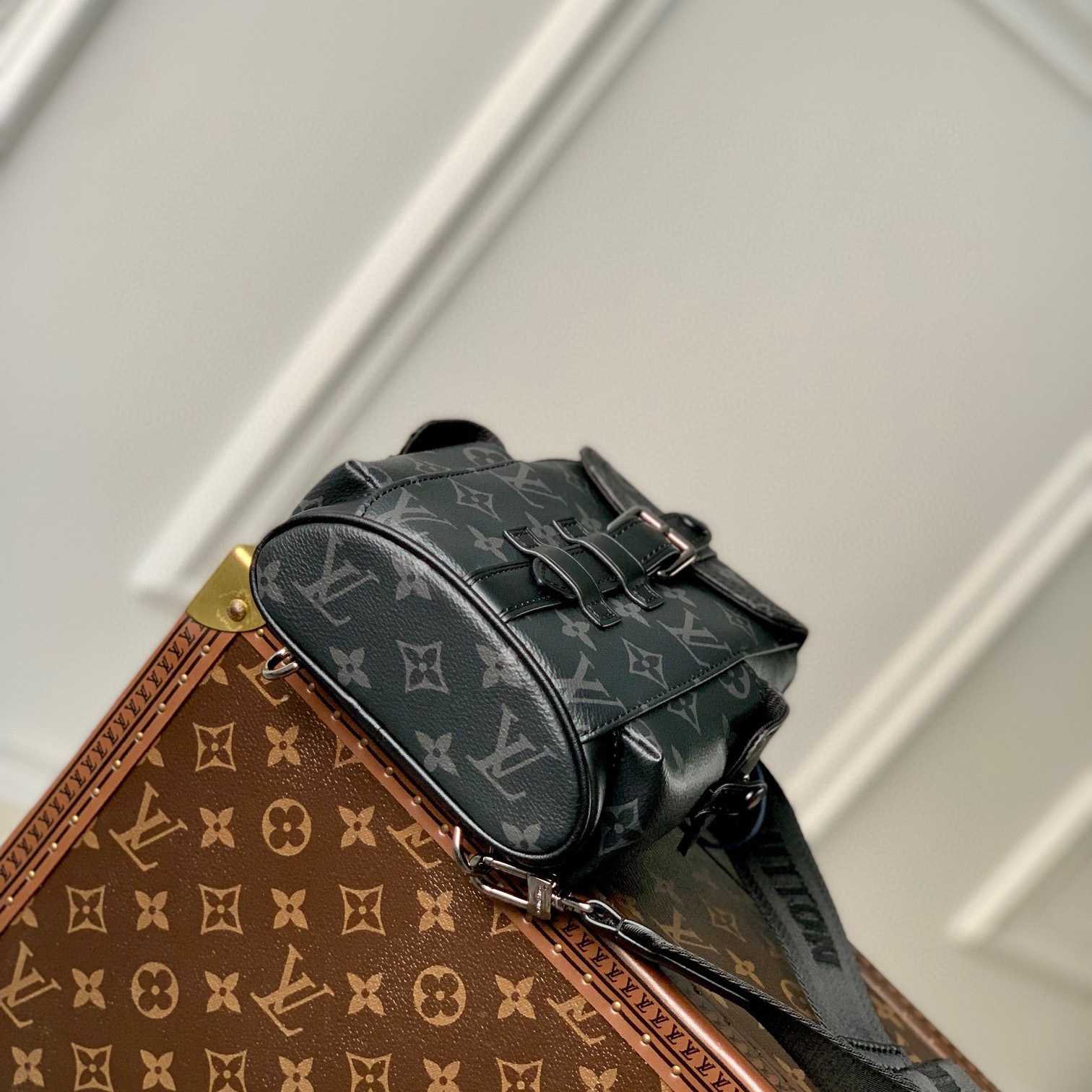 Louis Vuitton Nano Christopher     M82769 - DesignerGu