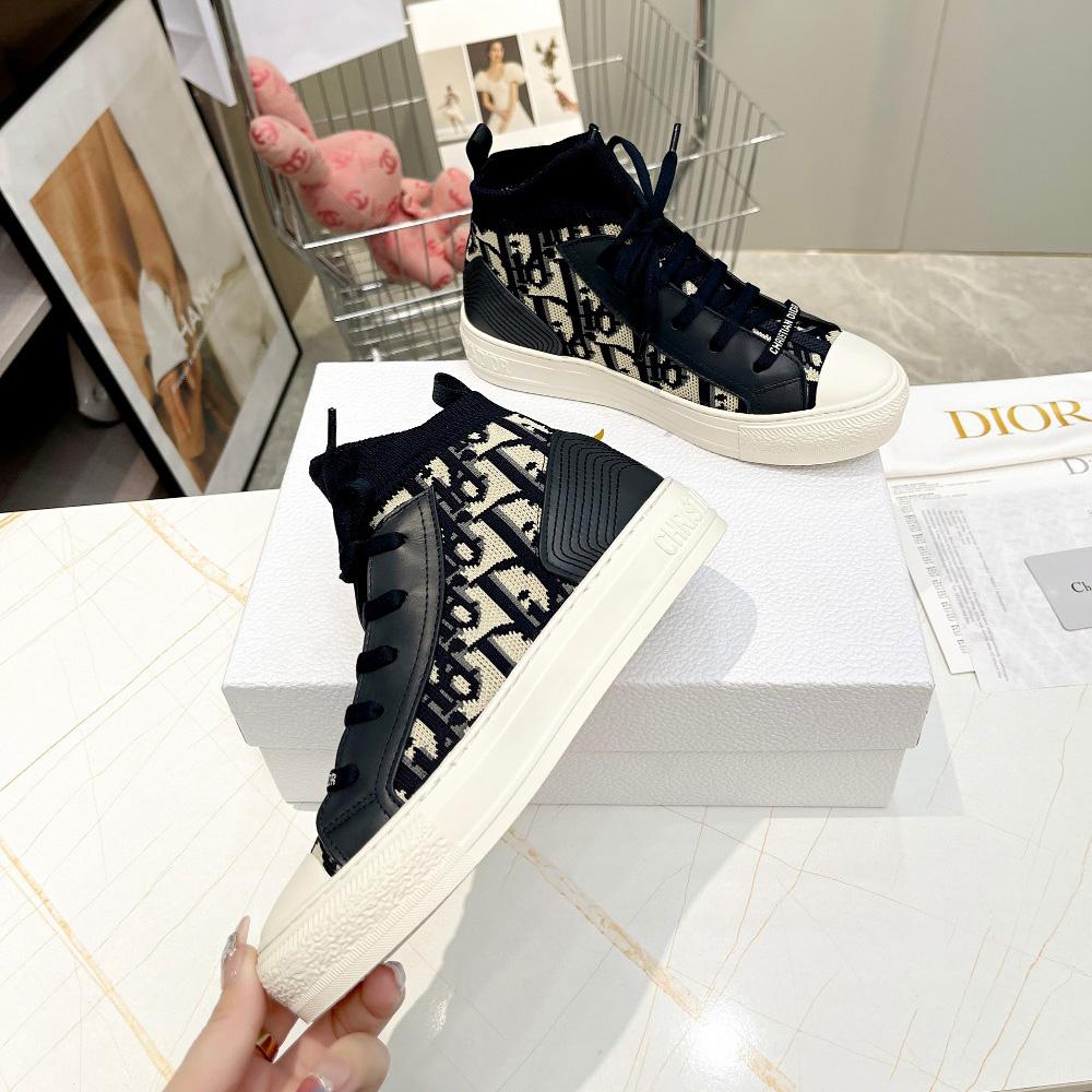 Dior Walk'n'Dior Sneaker - DesignerGu