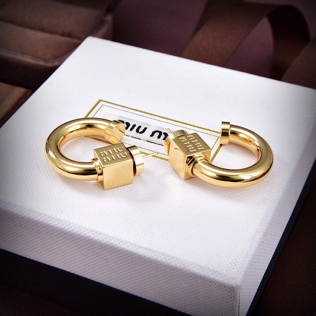 Miu Miu Metal Earrings - DesignerGu