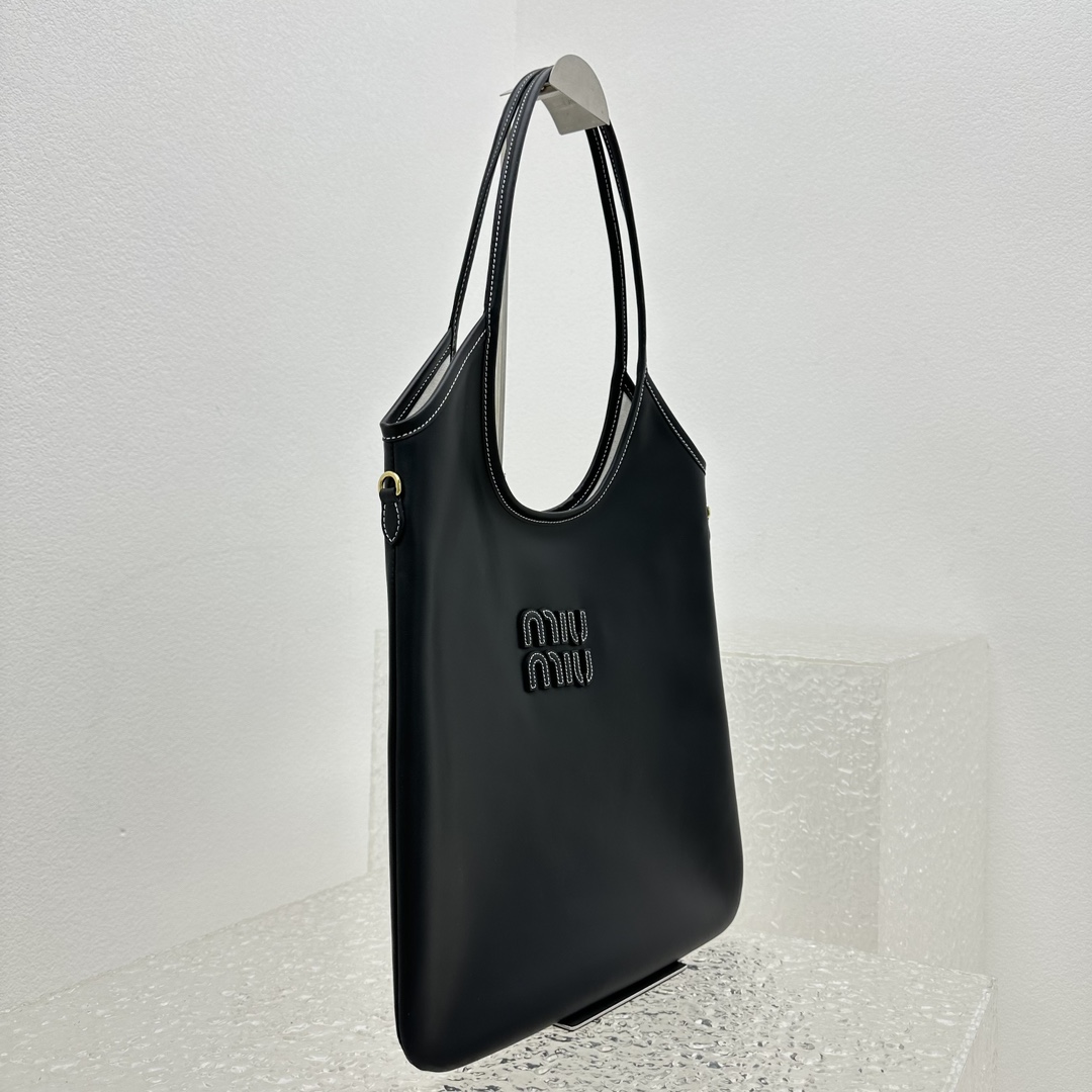 Miu Miu IVY Leather Bag - DesignerGu