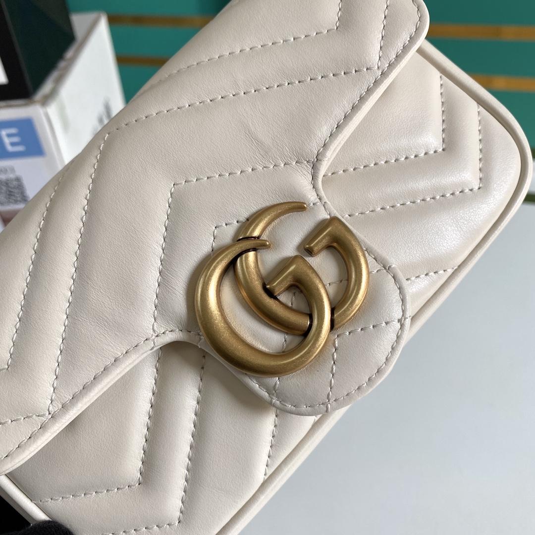 Gucci GG Marmont Super Mini Bag - DesignerGu