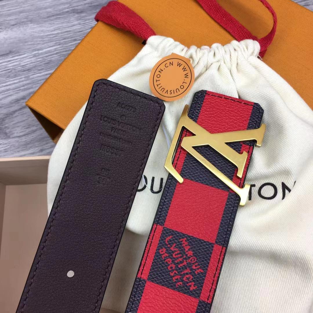 Louis Vuitton LV Initiales 40mm Reversible Belt     M8537U - DesignerGu