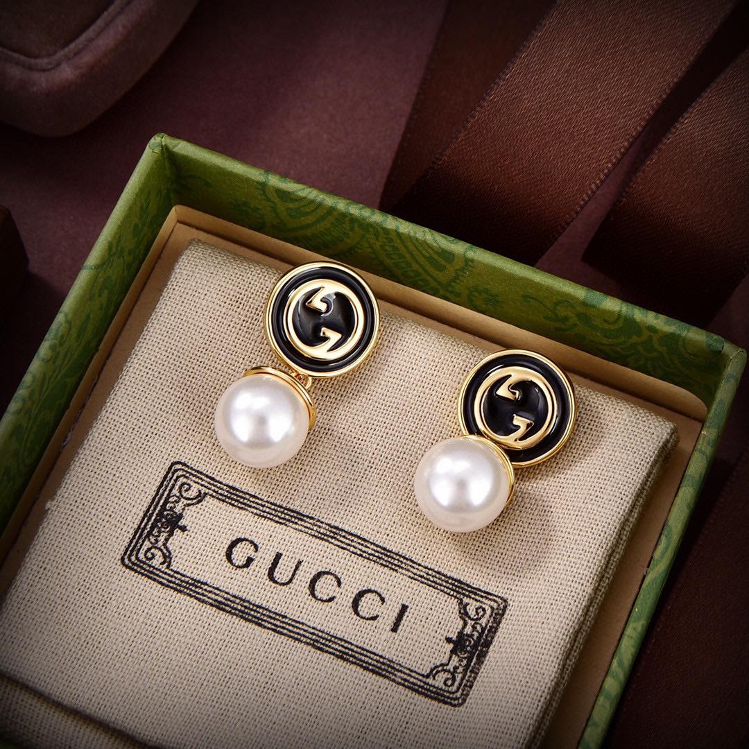 Gucci Blondie Pearl Drop Earrings - DesignerGu