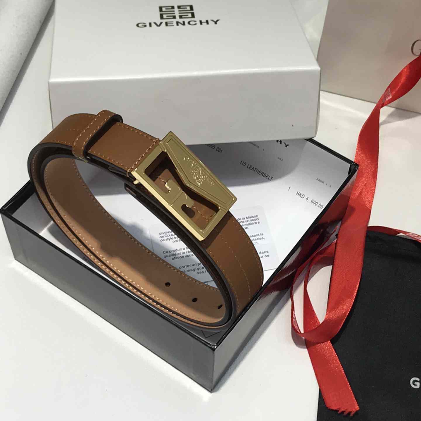 Givenchy  Leather Belt      30mm - DesignerGu