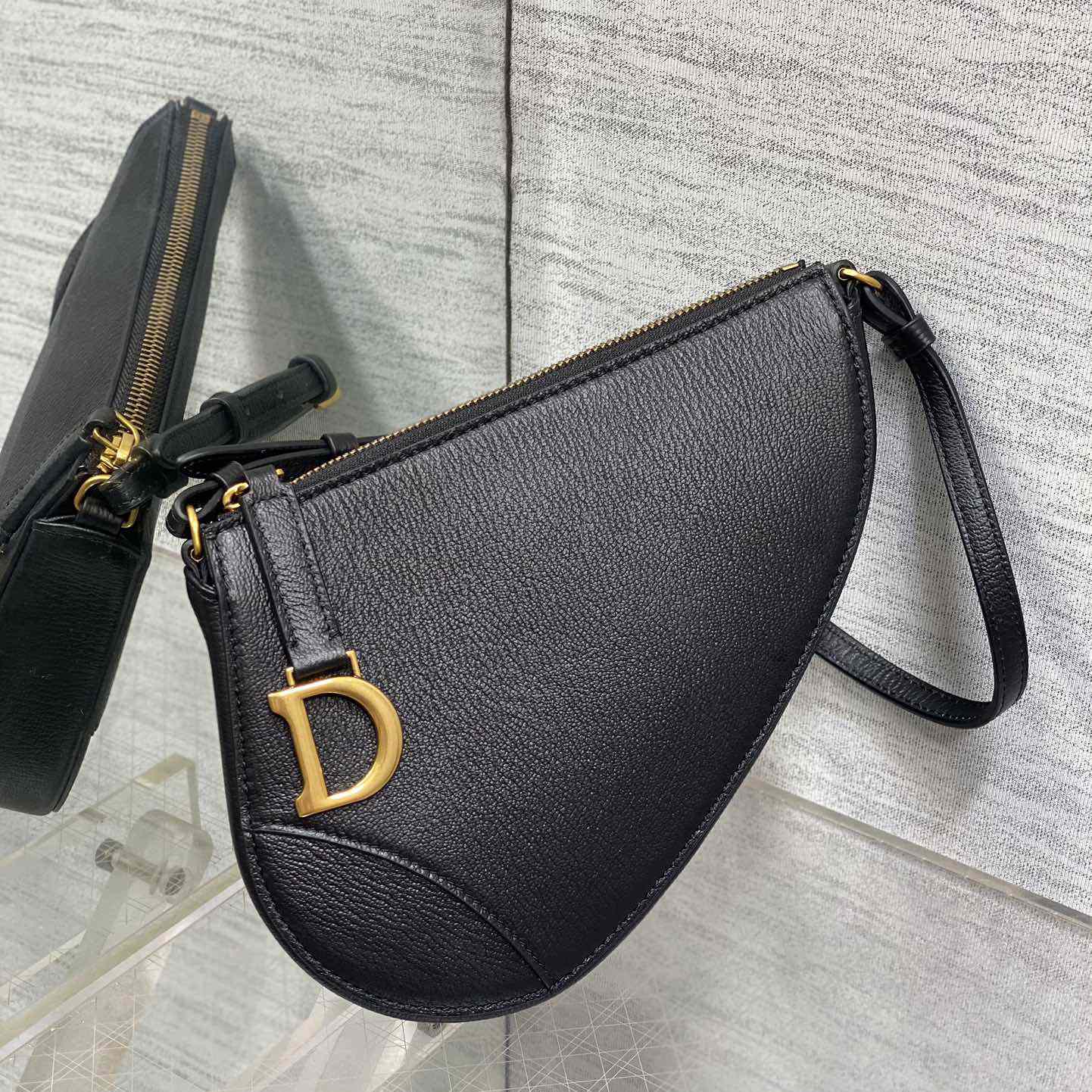 Dior Saddle Shoulder Pouch - DesignerGu