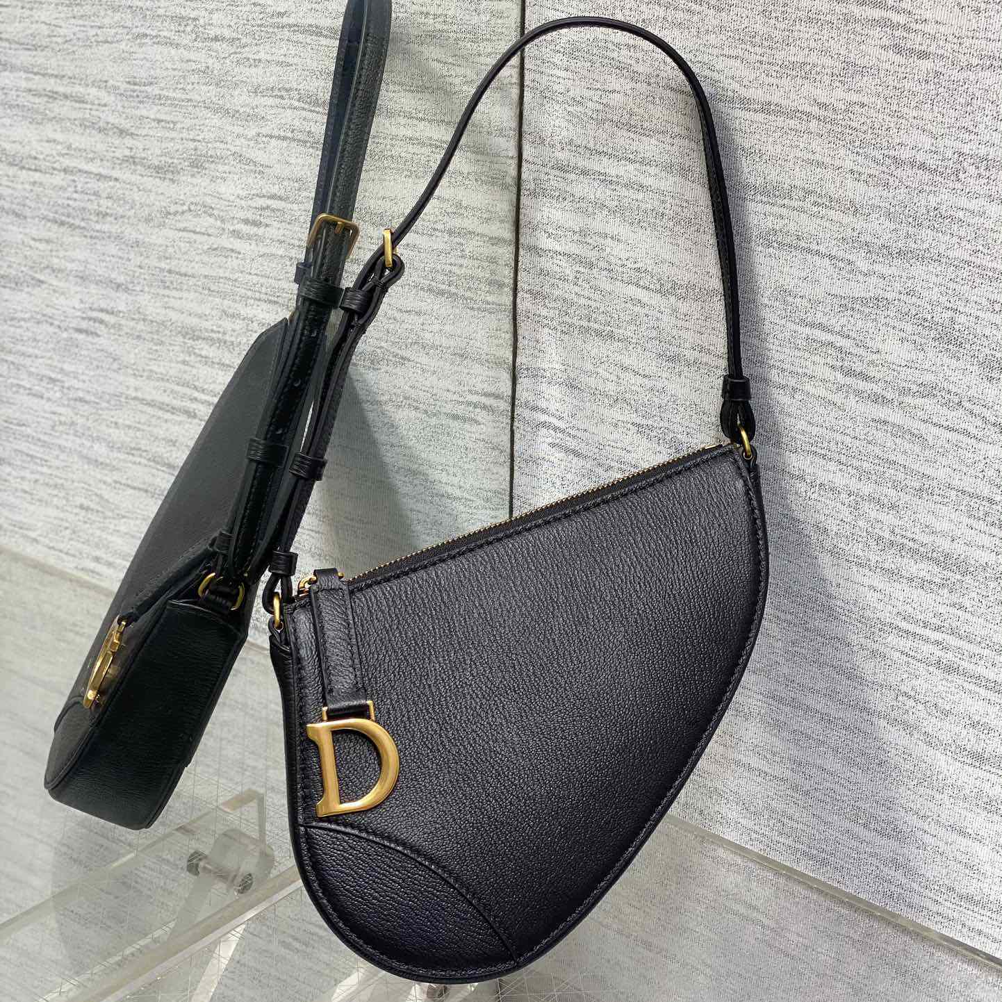 Dior Saddle Shoulder Pouch - DesignerGu