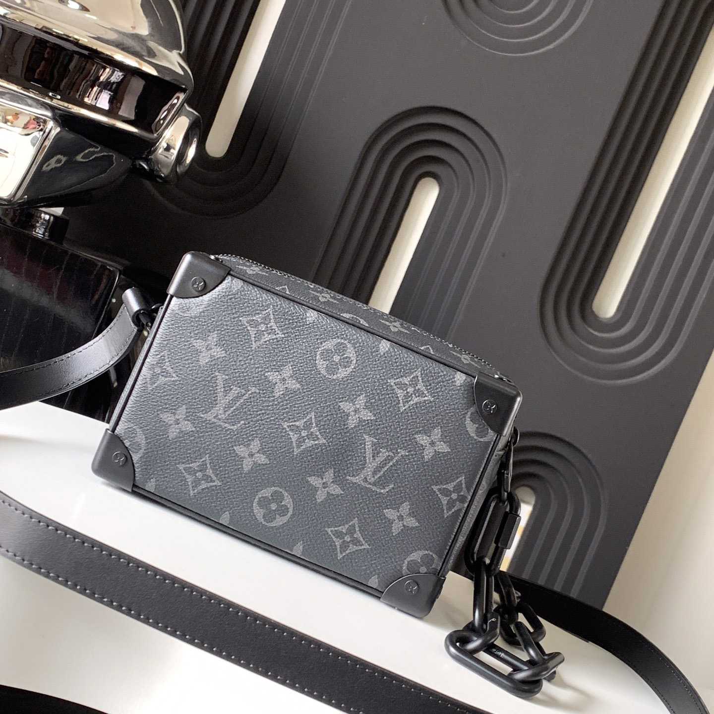 Louis Vuitton Mini Soft Trunk   M44735 - DesignerGu