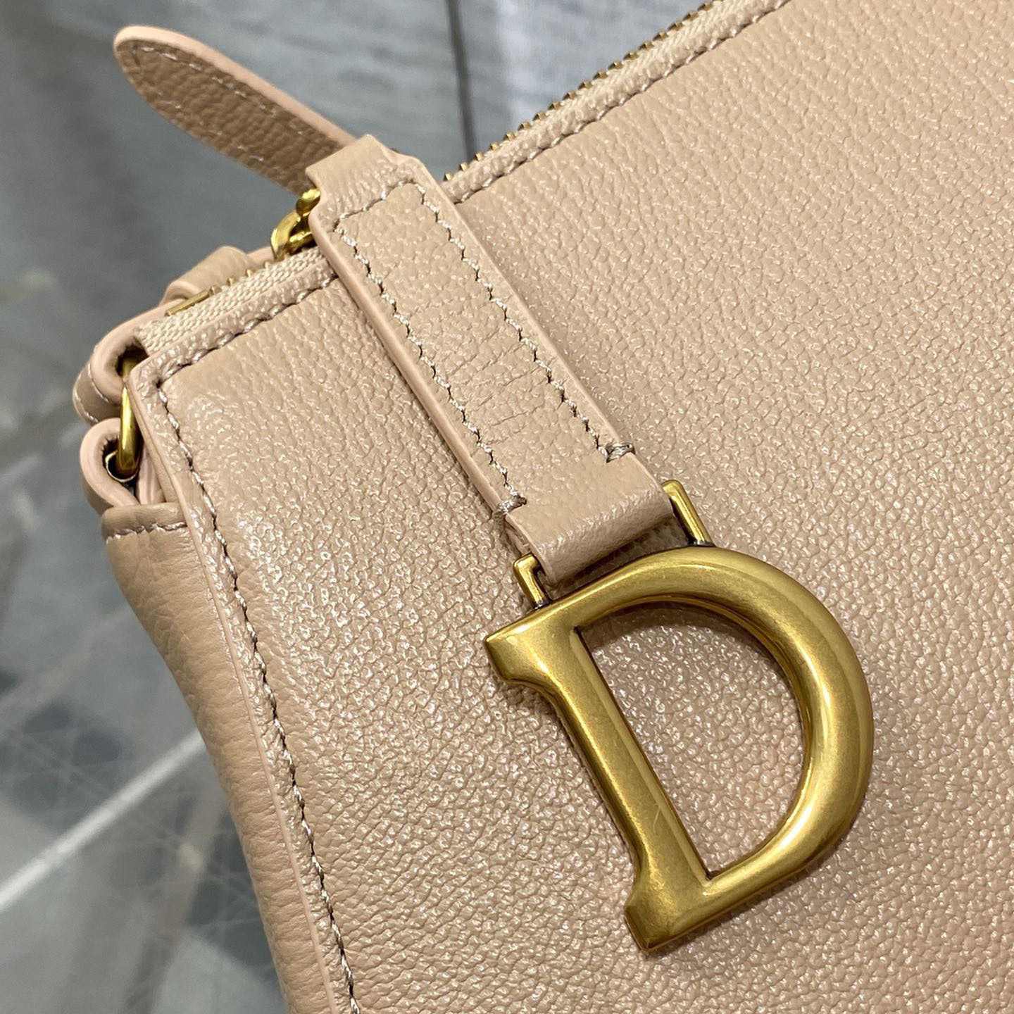 Dior Saddle Shoulder Pouch - DesignerGu