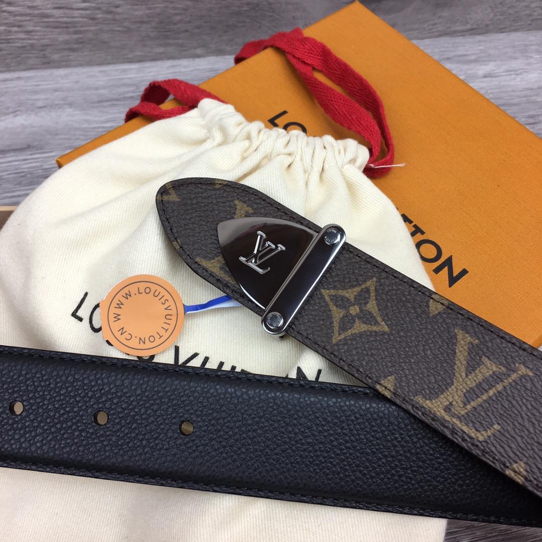 Louis Vuitton LV Trunk 35mm Reversible Belt - DesignerGu