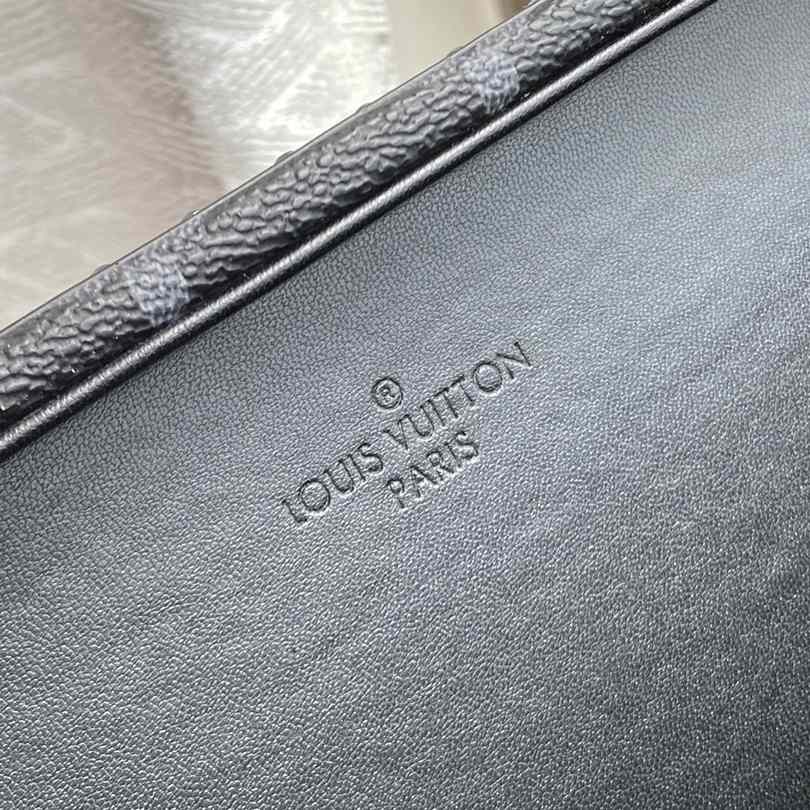 Louis Vuitton Clutch Box   M20251 - DesignerGu