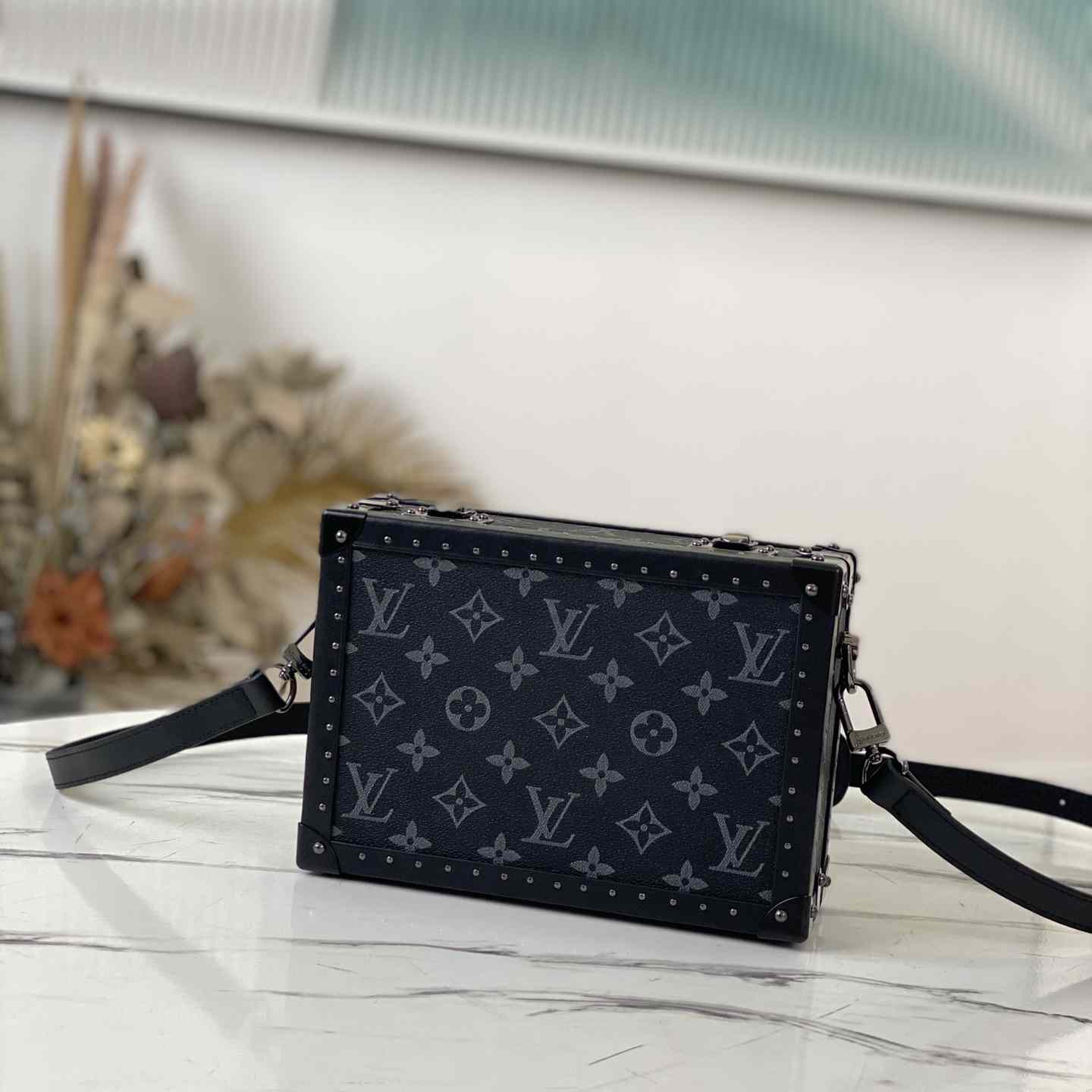 Louis Vuitton Clutch Box   M20251 - DesignerGu