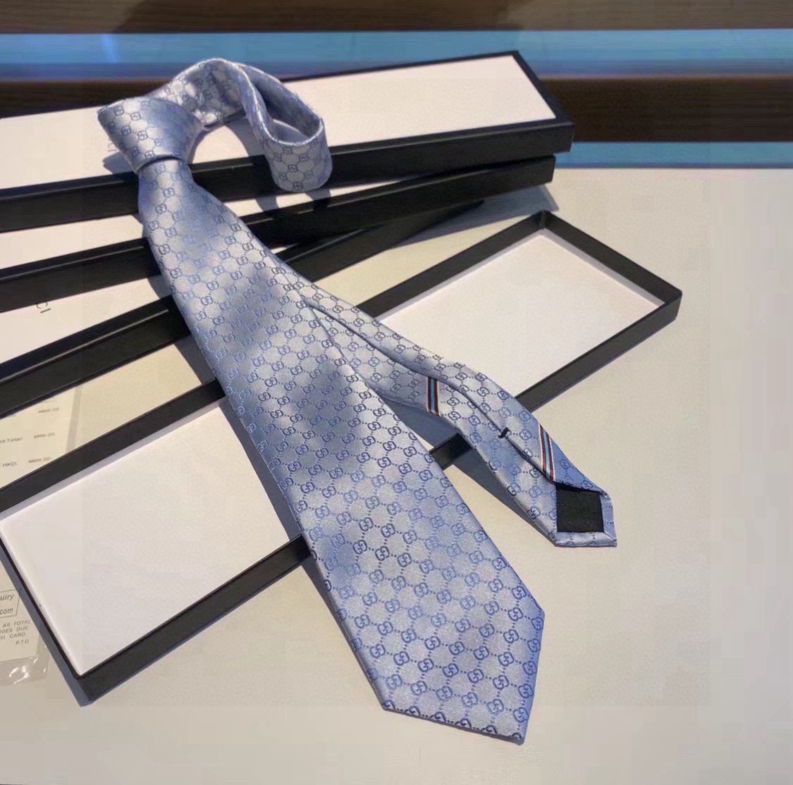 Gucci GG Pattern Silk Tie - DesignerGu