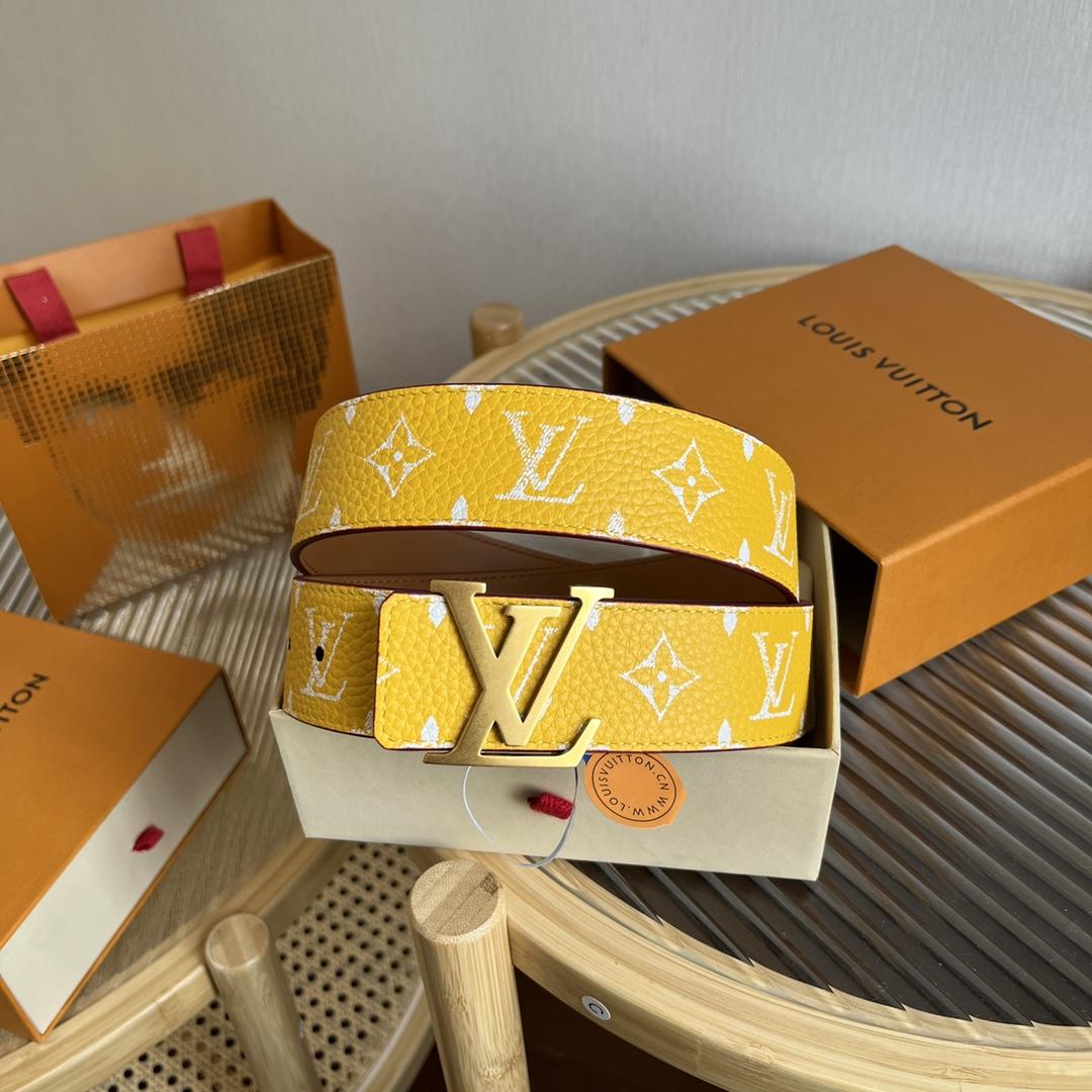 Louis Vuitton LV Initiales 40mm Reversible Belt      M8458V - DesignerGu