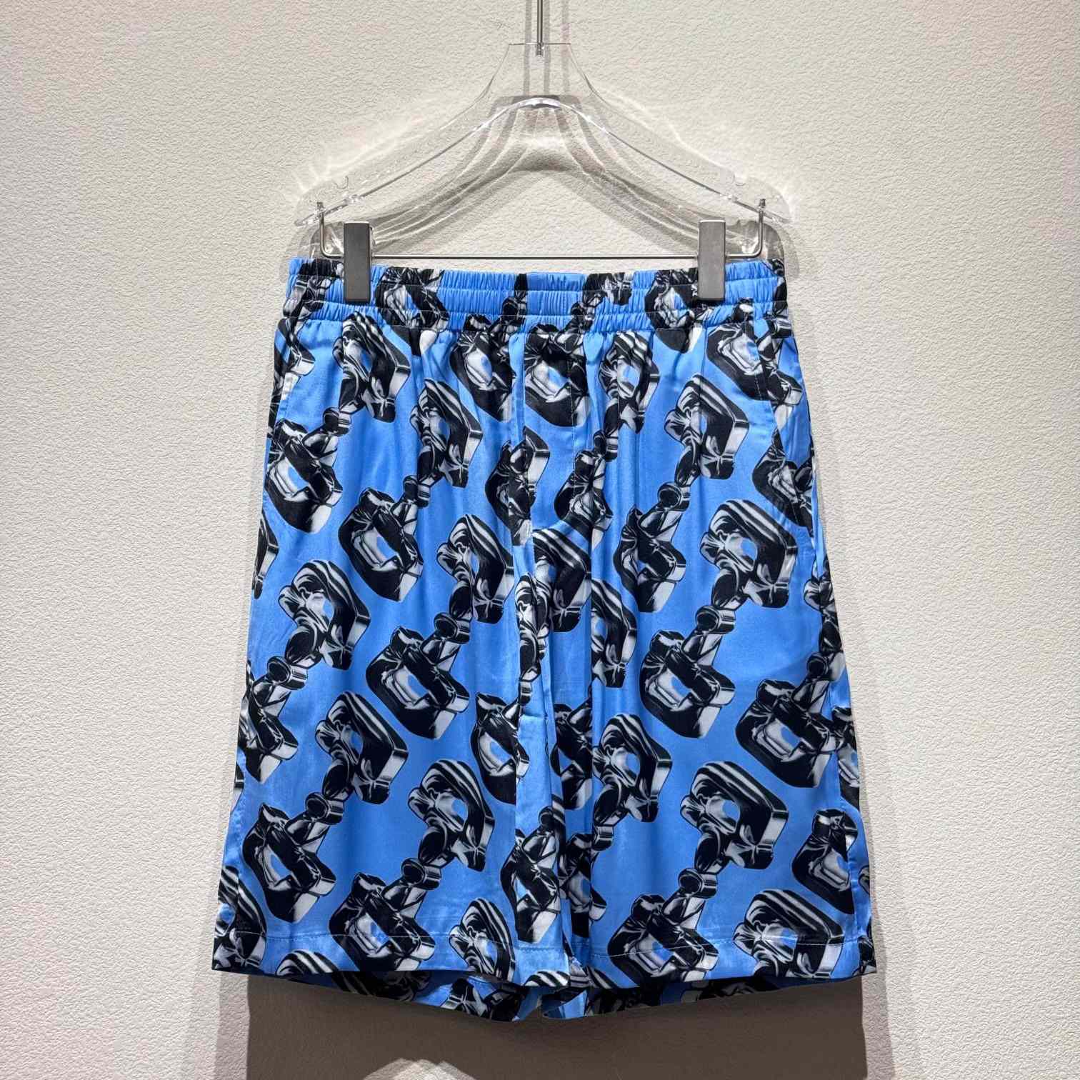 Gucci 3D Glass Horsebit Print Silk Shorts - DesignerGu