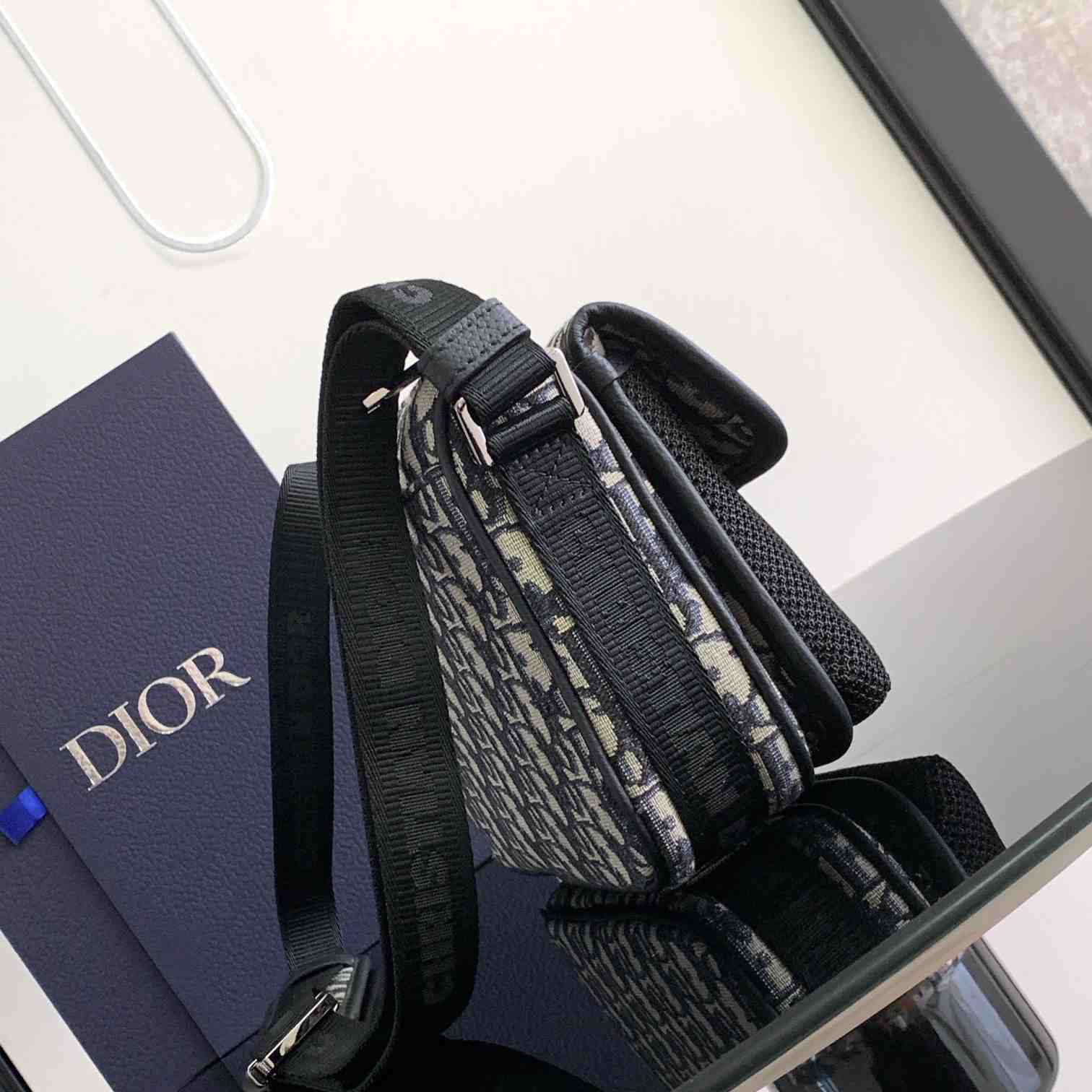 Dior 8 Bag With Strap - DesignerGu