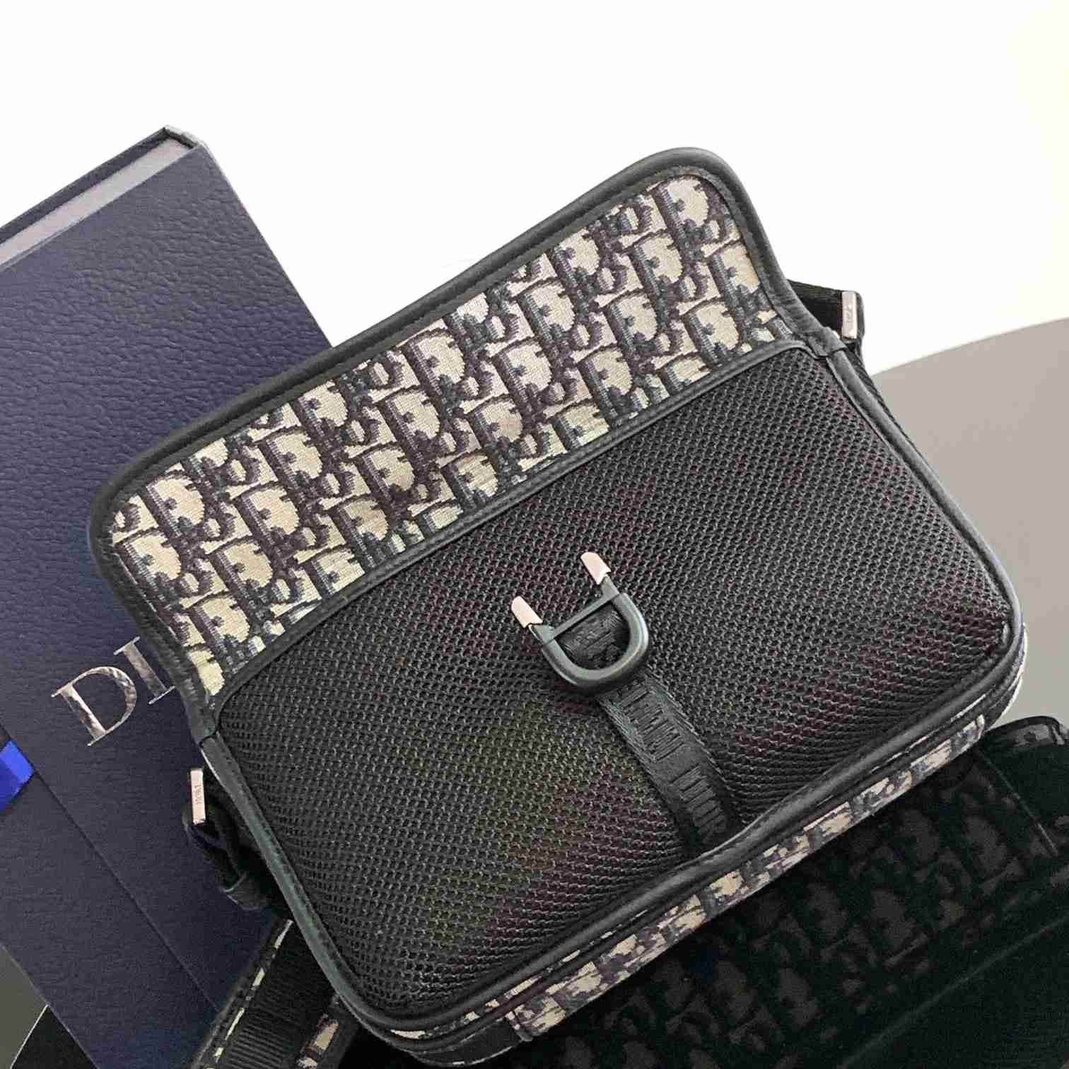 Dior 8 Bag With Strap - DesignerGu