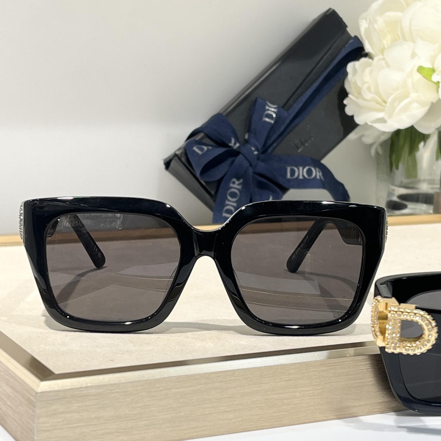 Dior 30Montaigne S11I - DesignerGu