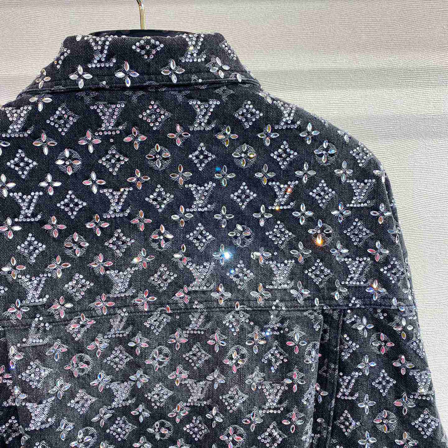 Louis Vuitton Embroidered Monogram Denim Overshirt    1ABY8X - DesignerGu