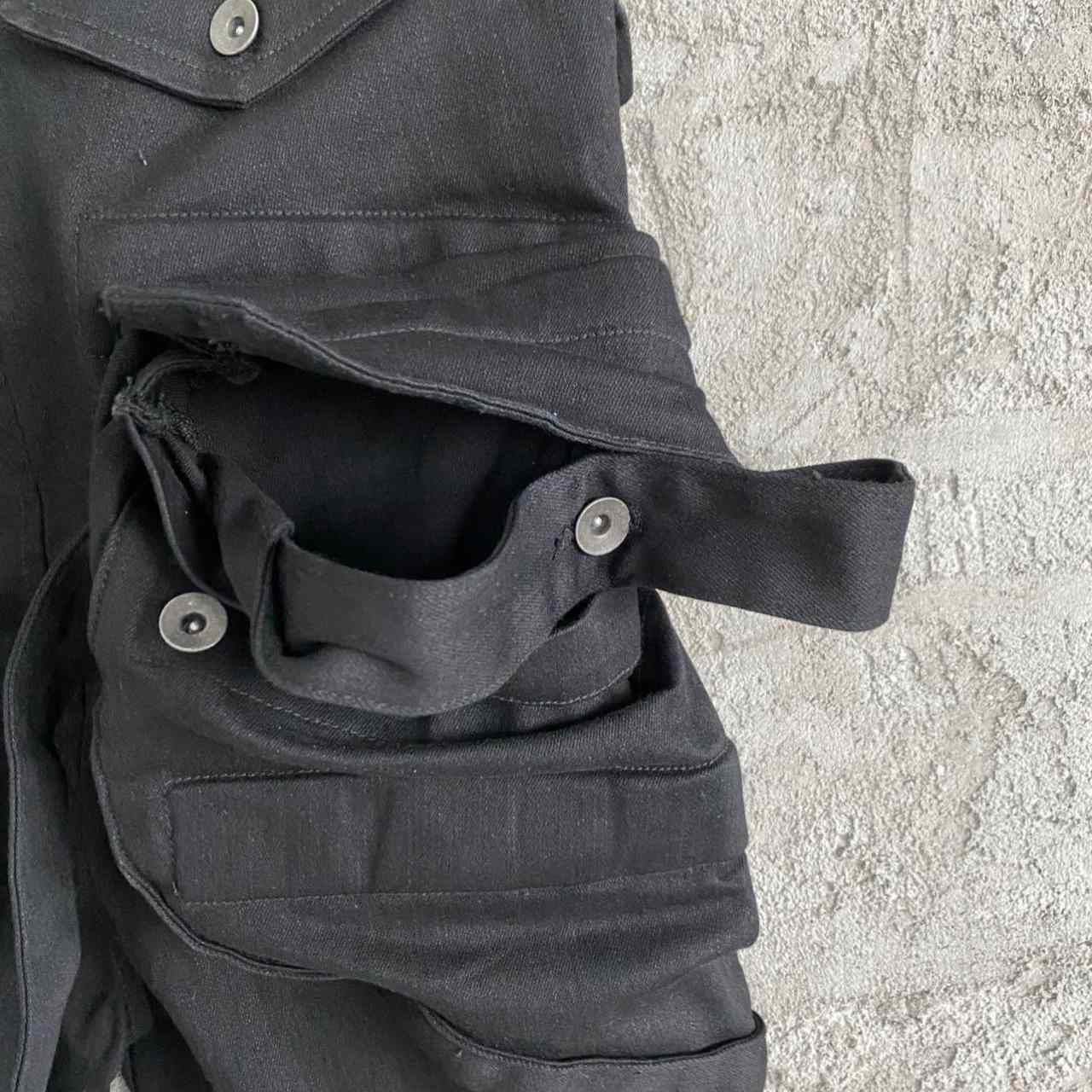 Julius Black Belt Cargo Pocket Shorts - DesignerGu