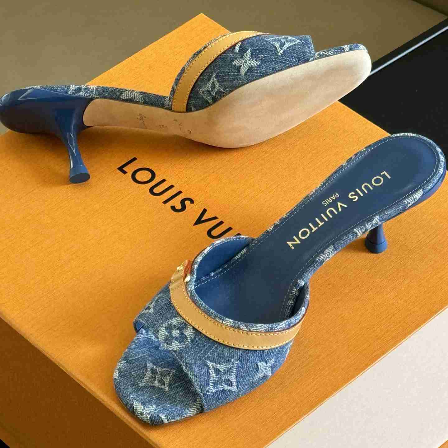 Louis Vuitton Neo Revival Mule   - DesignerGu